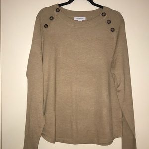 Liz Claiborne tan sweater